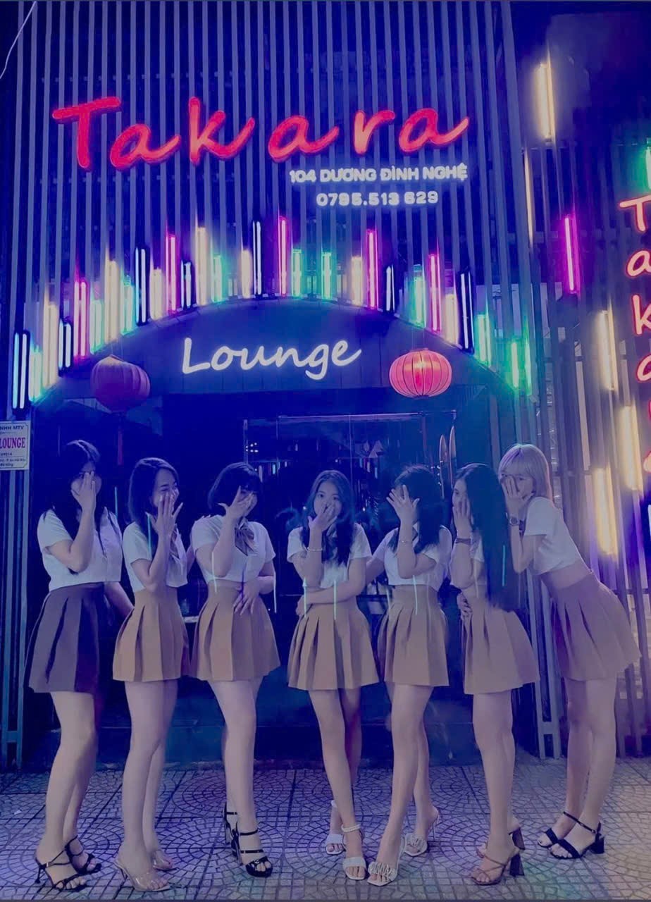 다낭 바&라운지 타카라 Bar 추천 - 가격·예약